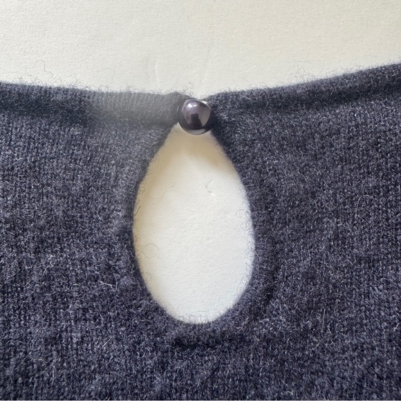 Talbots Audrey Pure Cashmere Sweater Navy Blue Soft Crew Neck 3/4 Sleeves Sz XS - Picture 12 of 12